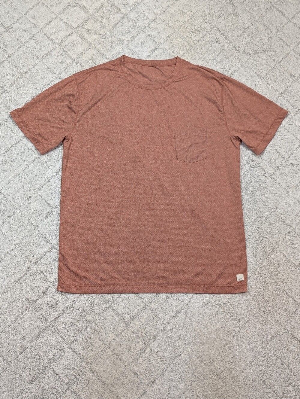 Vuori Shirt Mens XL Red Clay Tradewind Performance Tee Light Athletic V109